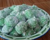 Foto langkah ke 6 dari resep Kue klepon.