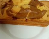A picture of step 4 of Marble cake.