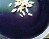 A picture of step 4 of Broccoli Almond Soup.