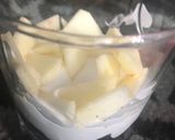 A picture of step 3 of Fruit cream.