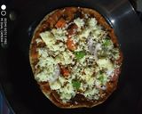 लेफ्टओवर रोटी का पिज़्ज़ा (leftover roti ka pizza recipe in Hindi) रेसिपी चरण 3 फोटो