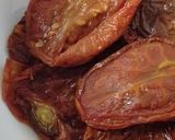 Foto del paso 3 de la receta: Tomates hidratados en oliva con albahaca y parmesano 