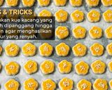 Foto langkah ke 7 dari resep Kue Kacang Devina Hermawan.