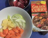 A picture of step 2 of Japanese beef curry.