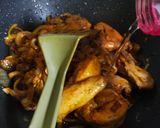 Foto langkah ke 4 dari resep 143. Ayam Goreng Mentega (rasa resto).