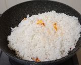 Foto langkah ke 3 dari resep Nasi Goreng Telur (Bumbu Iris) ala Uni Gliantika.