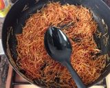 A picture of step 1 of Simple Fideuá Noodles.