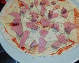 Foto del paso 4 de la receta: Pizza express en 5 minutos!! 🤩🍕😋