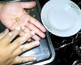 รูปขั้นตอนการทำที่ 6 ของ สูตรทำไข่มุกกินเองง่ายๆด้วยของ2อย่างอร่อยหนึบหนับ