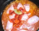 Foto del paso 2 de la receta: Chorizos en salsa de tomates, con arroz 😋