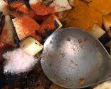 A picture of step 3 of Brinjal-Methi Sabji.
