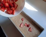 Foto del paso 4 de la receta: Budín de mandarina con frutillas