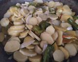 Foto del paso 4 de la receta: Patatas a lo pobre