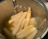 Foto del paso 2 de la receta: Crema de espárragos blancos