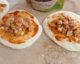 A picture of step 5 of Chicken Vegetable Cheesy Bun.