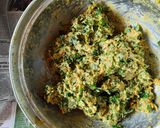 सुरती उंधीयु पुरी (Surti Undhiyu Puri Recipe In Marathi) रेसिपी स्टेप 4 फोटो 