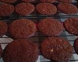 Foto del paso 6 de la receta: Galletas de chocolate con chips de chocolate blanco