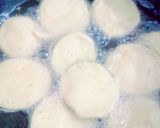 A picture of step 3 of Baingan ke pakore.