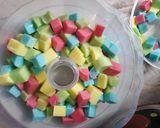 Foto langkah ke 4 dari resep Puding Mozaik Kaca.