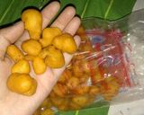 A picture of step 1 of Meethey dahi bary.