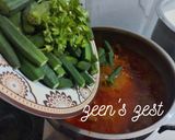 A picture of step 3 of Hyderabadi Gosht Bhindi ki Besan Kadhi.