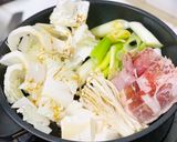 Hình bước làm 2 của món Sukiyaki