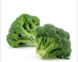 Foto del passaggio 1 della ricetta Broccoli e pere 🤗🍷
