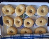 A picture of step 8 of Donuts #Author Marathon#.