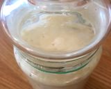 Hình bước làm 2 của món Men nở tự nhiên (Natural Yeast)