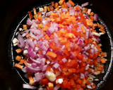 Foto del paso 9 de la receta: Pollo silvestre en salsa de azafran y patatas baby