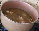 A picture of step 3 of Maqluba (the upside- down pot).