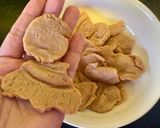 A picture of step 1 of Vegetarian Mì Quảng.
