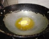 A picture of step 1 of Mayo Aata noodles.