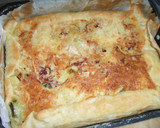 Foto del paso 5 de la receta: Pastel rústico de puerros y echalotes con queso brie