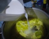 Foto langkah ke 2 dari resep Soto Ayam Santan Enak.