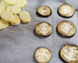 Foto del paso 1 de la receta: Milhoja de berenjena y patata