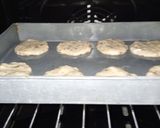 A picture of step 5 of Mexican Almond Cookies.