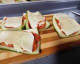 Foto del paso 6 de la receta: Zapallitos rellenos con salsa improvisada y papas rústicas 🥔🥒