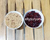 Foto langkah ke 4 dari resep Choco Chips-Cranberries Cookies Simple, Renyah dan Yummy.