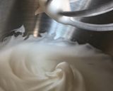 A picture of step 2 of Cheesy Hokkaido cupcakes.
