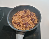 Foto del paso 1 de la receta: Garbanzos con butifarra