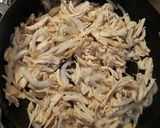 Foto del paso 4 de la receta: Pechuga de pollo con salsa de queso crema y chile chipotle