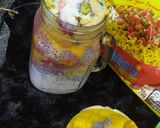 मैगी मैंगो फालूदा (maggi mangi falooda recipe in hindi) रेसिपी चरण 5 फोटो