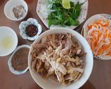 Hình bước làm 2 của món Cơm gà xé trộn