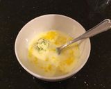 A picture of step 5 of Jalapeno Cheese Balls.