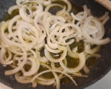 Foto del paso 2 de la receta: Tortilla de patata y calabacín al horno