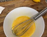 Foto del paso 1 de la receta: Bizcocho esponjoso al limón