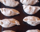 Foto del paso 3 de la receta: Empanaditas de atún y cebollas al horno