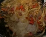Foto langkah ke 3 dari resep Spaghetti Kuah Susu Pedas.