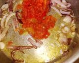 A picture of step 2 of Fish Pepper Soup.